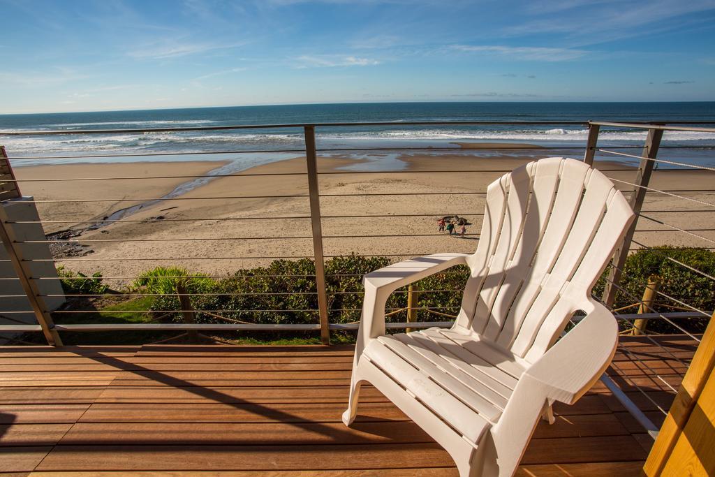 Pelican Shores Inn Линкольн-Сити Экстерьер фото